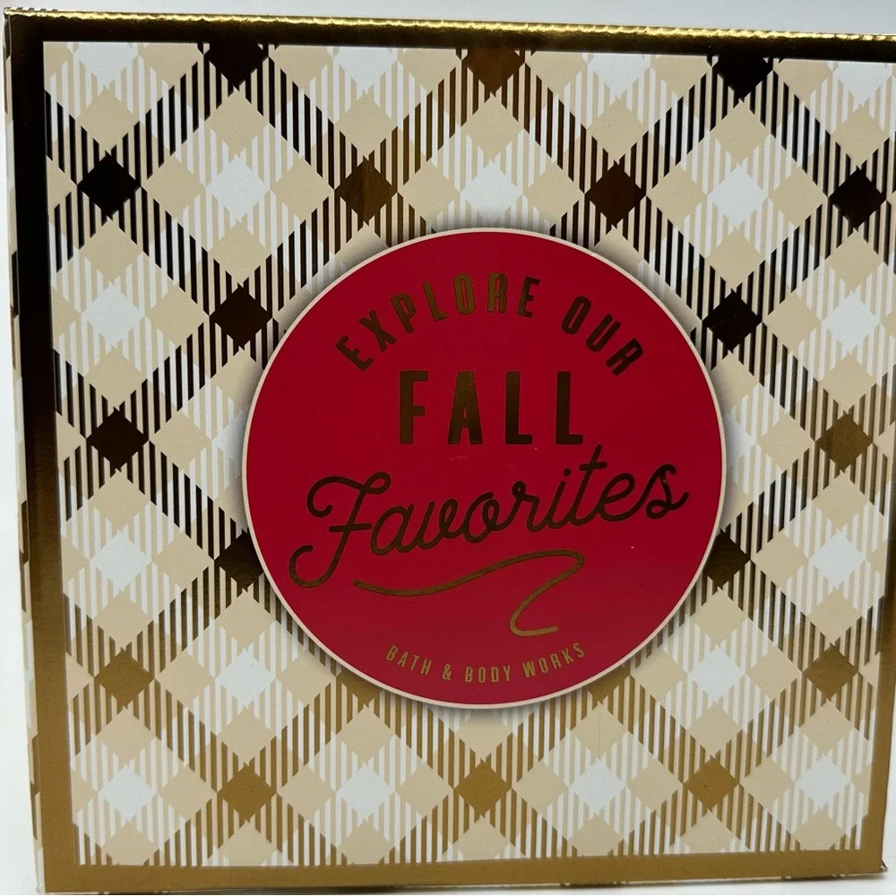 FALL FAVORITES Gift Set 6 Pc Bundle: LEAVES Candle, Soap PUMPKIN PECAN Spray NEW
